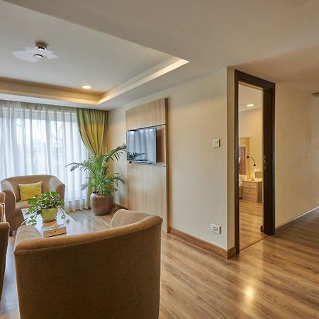 Hotel Crowne Imperial Káthmándú Exteriér fotografie